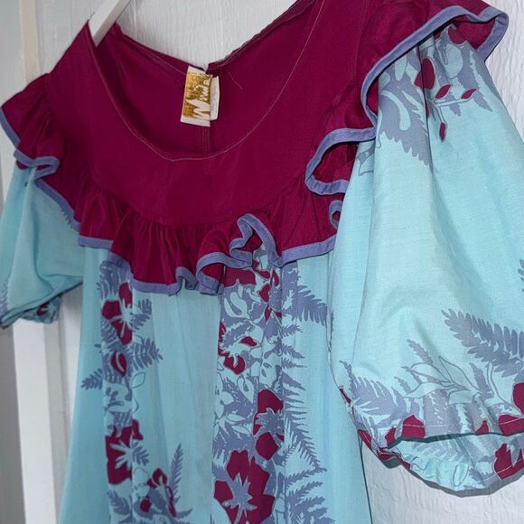 Vintage Mamo Howell MuuMuu Dress Maroon And Blue Ruffle Hawaiian Print Signed 16 - Picture 4 of 9